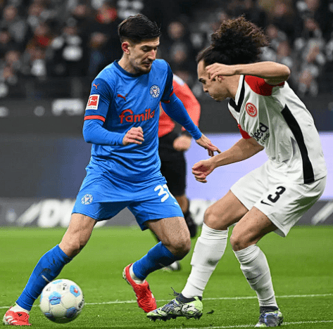 九游体育-包含德国杯赛前再迎强敌；本菲卡完成体检；主帅态度——底气十足；轮换策略成焦点的词条